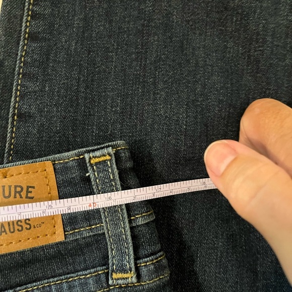 Signature by Levi Strauss Women's Deep Blue Skinny Jeans - Picture 7 of 9